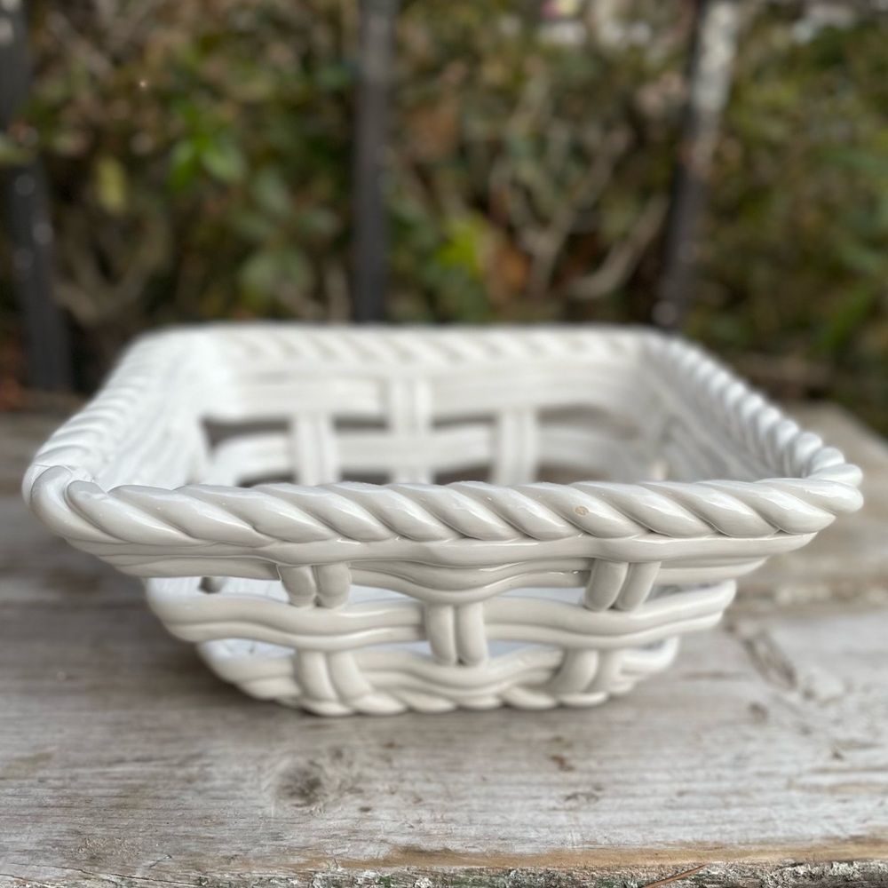 Tabletops Unlimited white ceramic Bread Basket 7x7